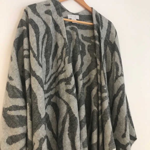 Zighilli wrap scarf - Picture 3 of 6